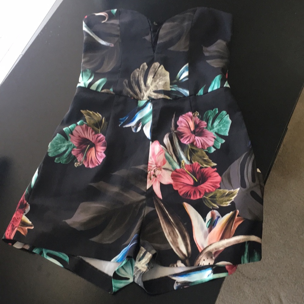 Guess floral romper